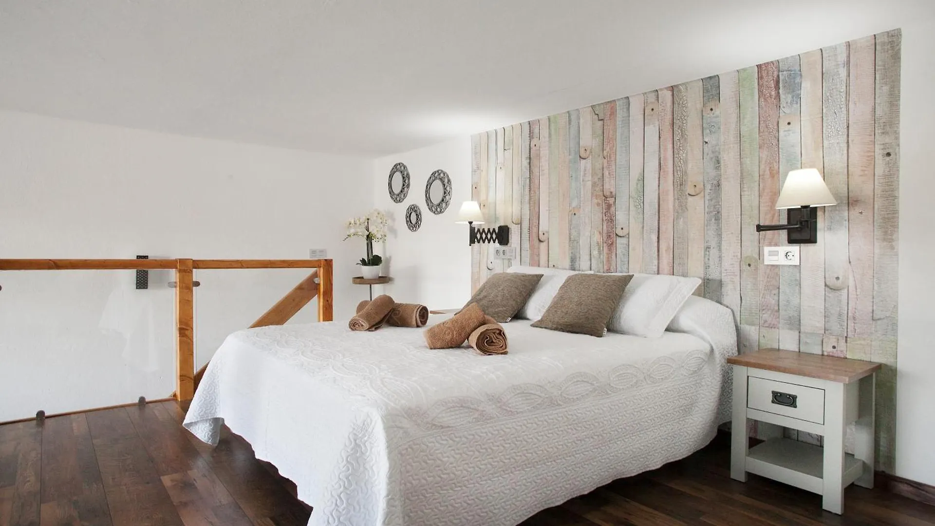 Villa Caserio Leandro Tias